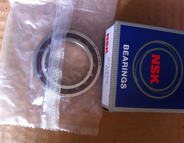 NSK deep groove ball bearing 6005Z ZZ size 25*47*12mm